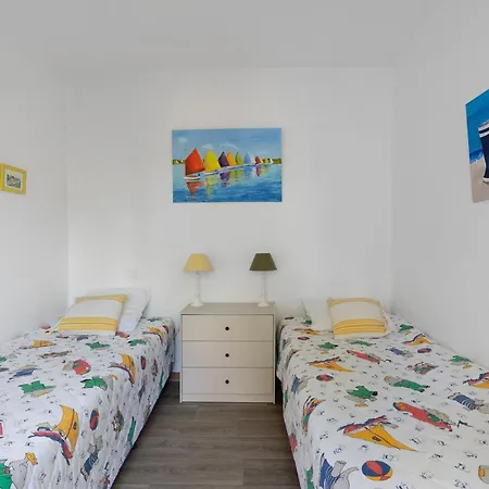 L'escale 600 M De La Сasa de vacaciones *